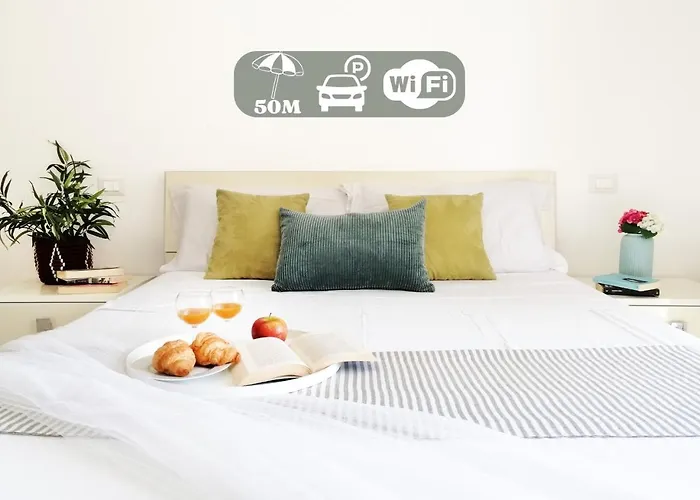 Апартаменты Holihome_nina - Meraviglioso, 50m Dal Mare Торторето